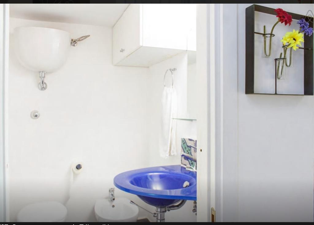 Flat Tribunali Neapol Pokój zdjęcie